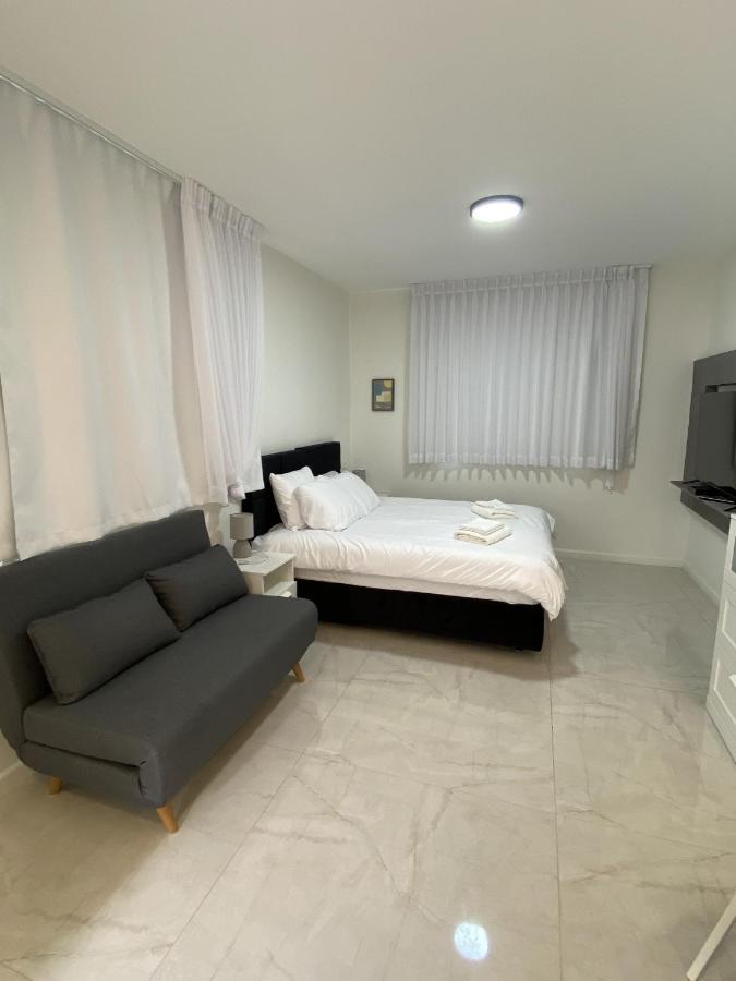 Olala Desert Shades Apartments 尼夫佐哈 外观 照片