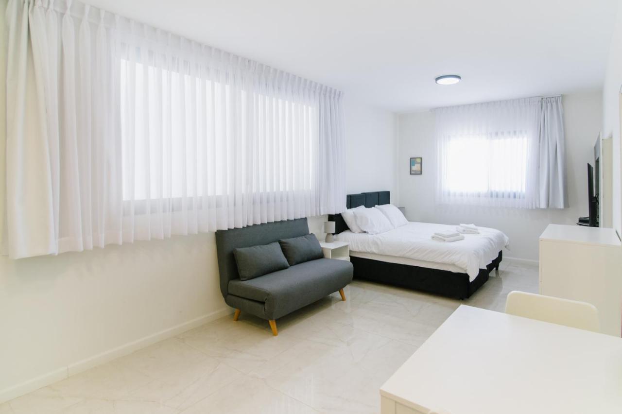 Olala Desert Shades Apartments 尼夫佐哈 外观 照片