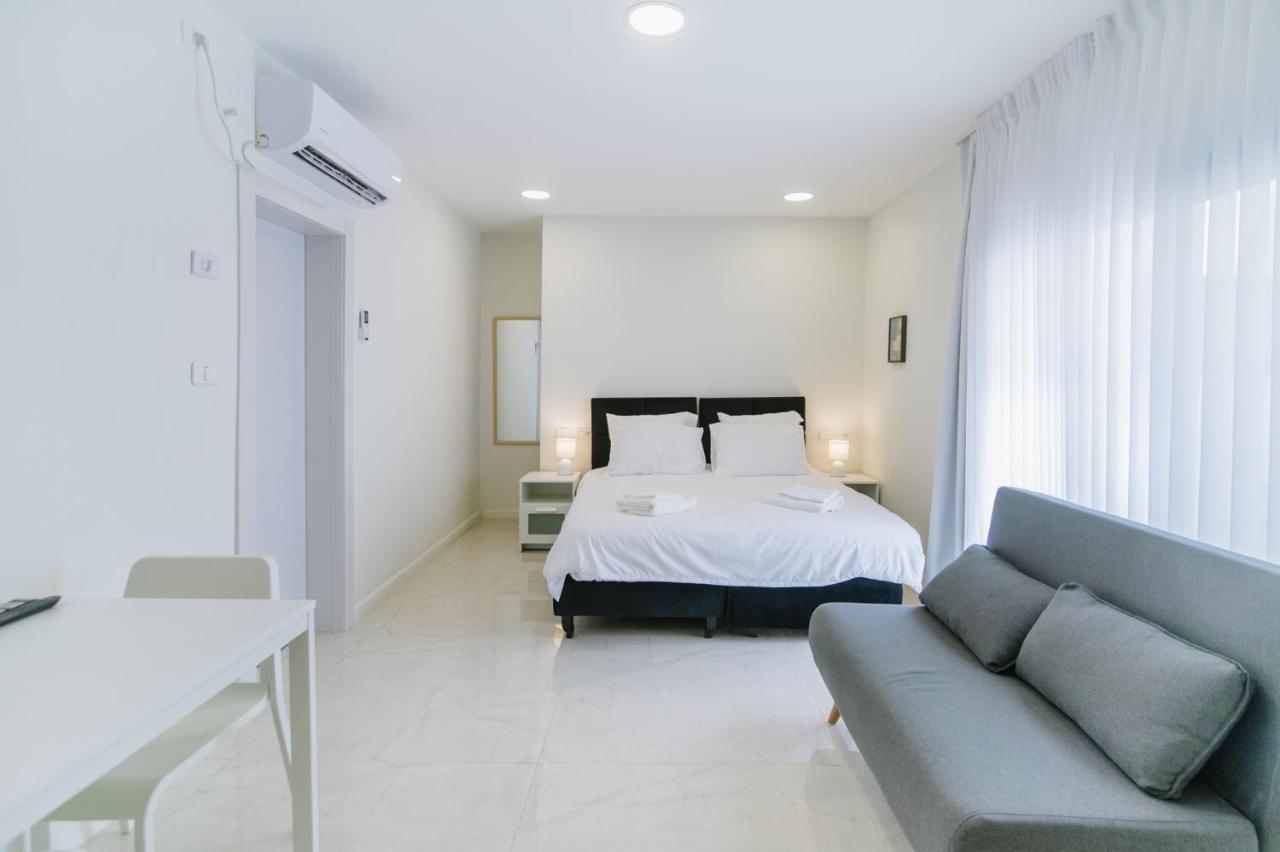 Olala Desert Shades Apartments 尼夫佐哈 外观 照片