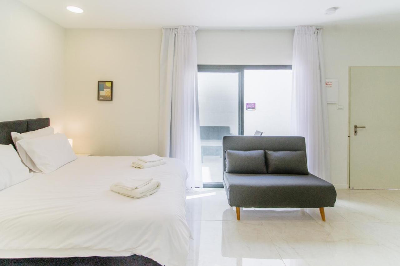 Olala Desert Shades Apartments 尼夫佐哈 外观 照片
