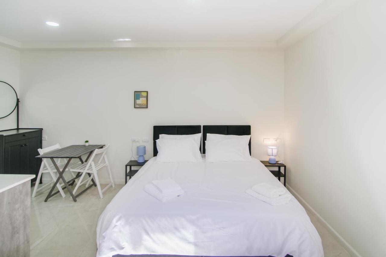 Olala Desert Shades Apartments 尼夫佐哈 外观 照片